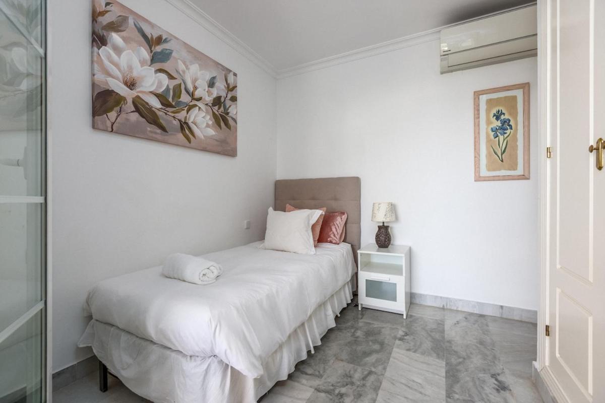 3 Bed Duplex By Puerto Banus, Marbella, 3 Pools, Sea Views Marbella